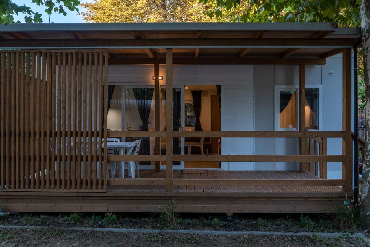 Camping Eden Glamping Dormelletto Zewnętrze zdjęcie